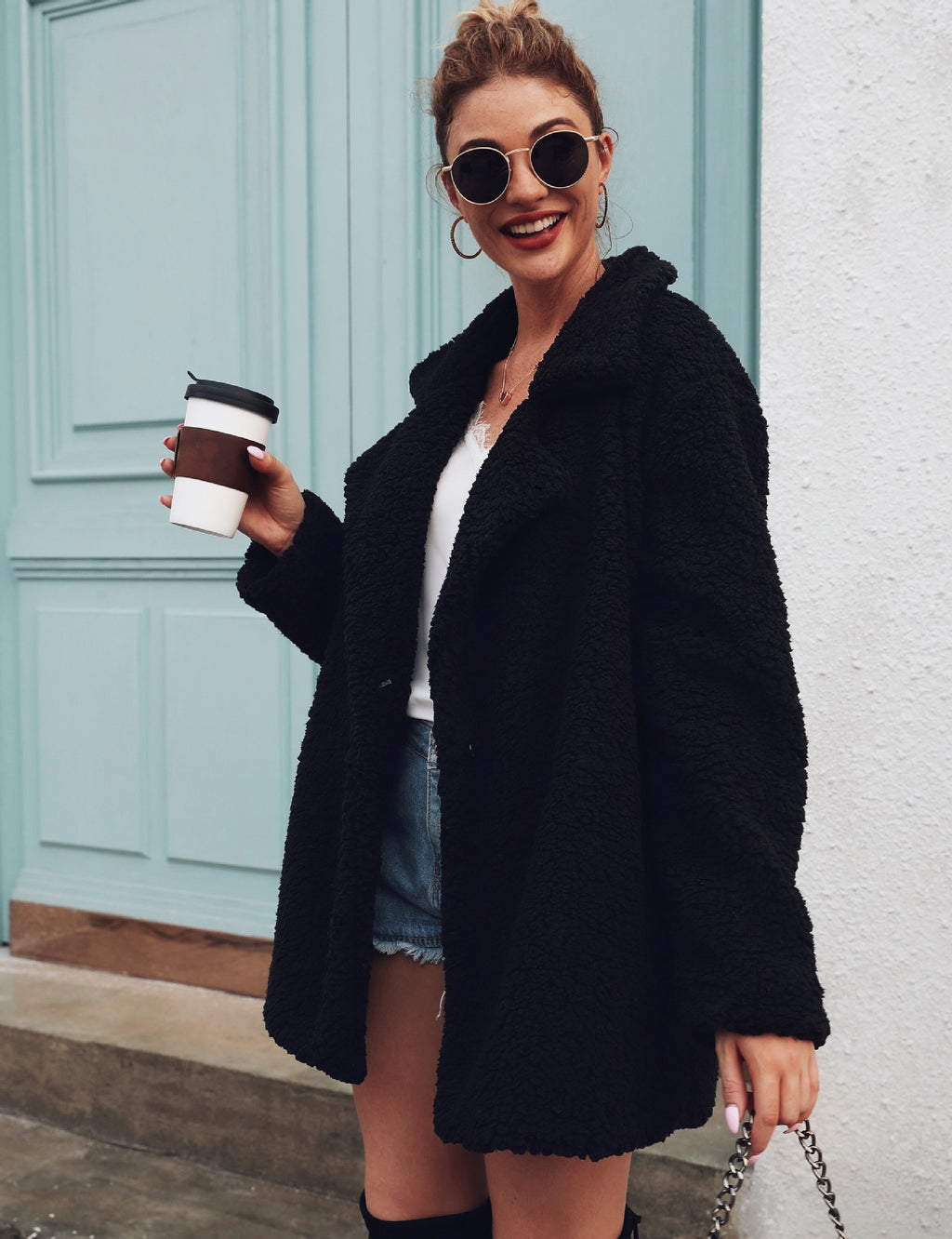 Élégance Réinventée : Blouse-Veste à Col Tailleur et Manches Longues