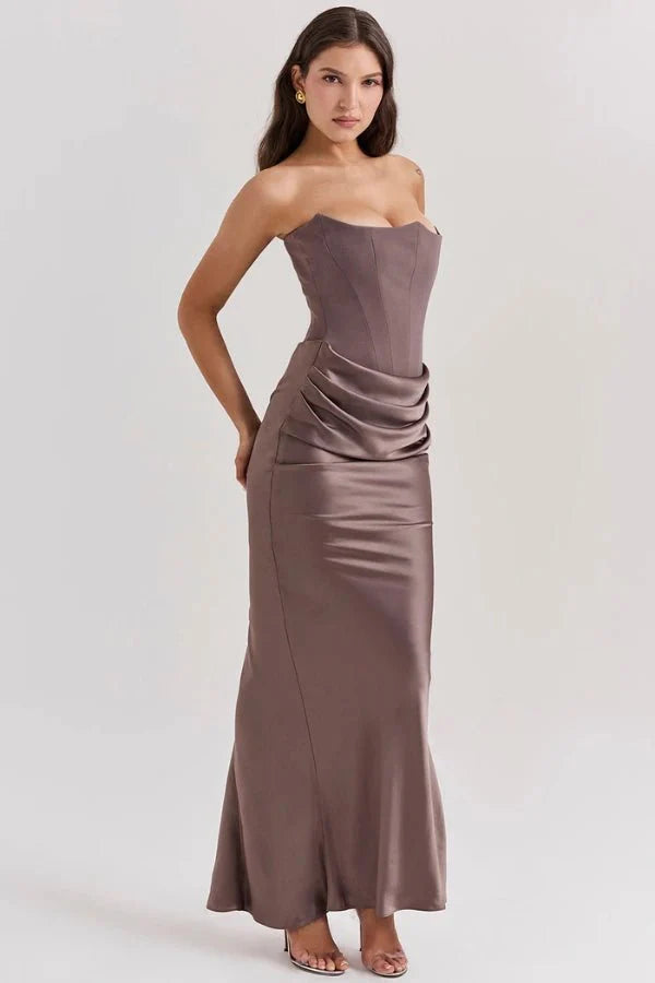 Robe Invitée de Mariage Soirée Longue Femme Satin Corset Sans Bretelles Coupe Sirène Ourlet Sol Taupe – Sloane
