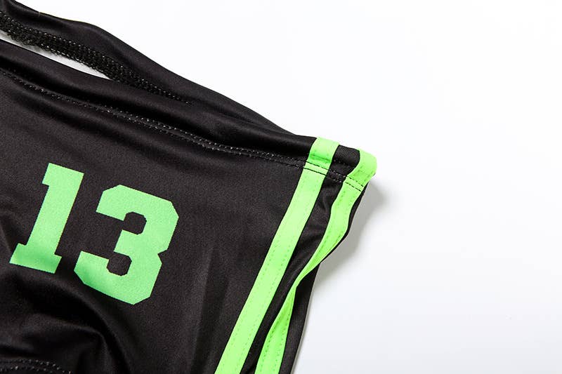 Bikini 2 Piezas Mujer Negro – Top Triángulo Halter & Braguita Shorty con Detalles Verde Neón