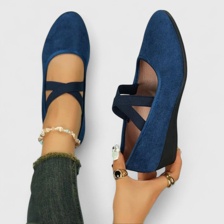 Chaussures Orthopédiques Femme Quotidien Jour à Nuit Slip-On Rembourrées Artisanales Noir Rouge Bleu – Jynna