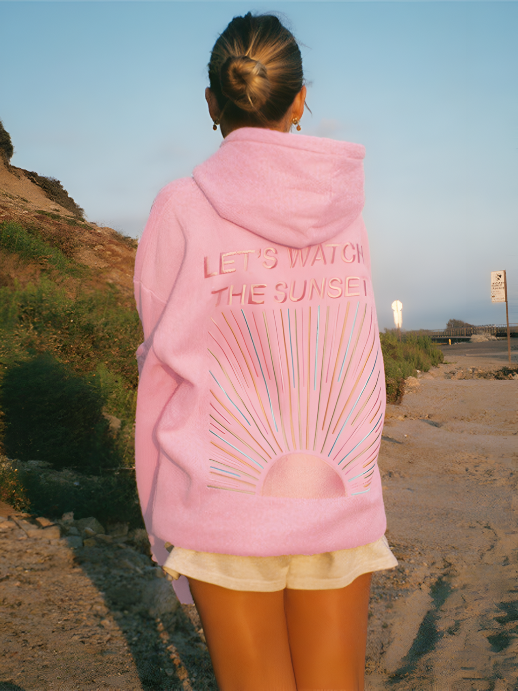 Sudadera con Capucha Oversize para Mujer – Estampado Atardecer | "Vamos a Ver el Atardecer"