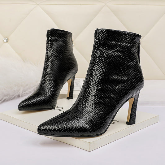 Bottines Martin Femme – Talon Stiletto et Motif Serpent