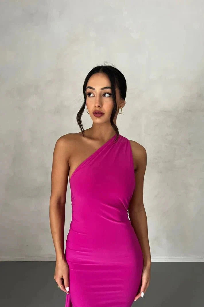 Robe Invitée de Mariage Longue Femme Une Épaule Sans Dos Boucle Foulard Ajustable Noire – Gwynn