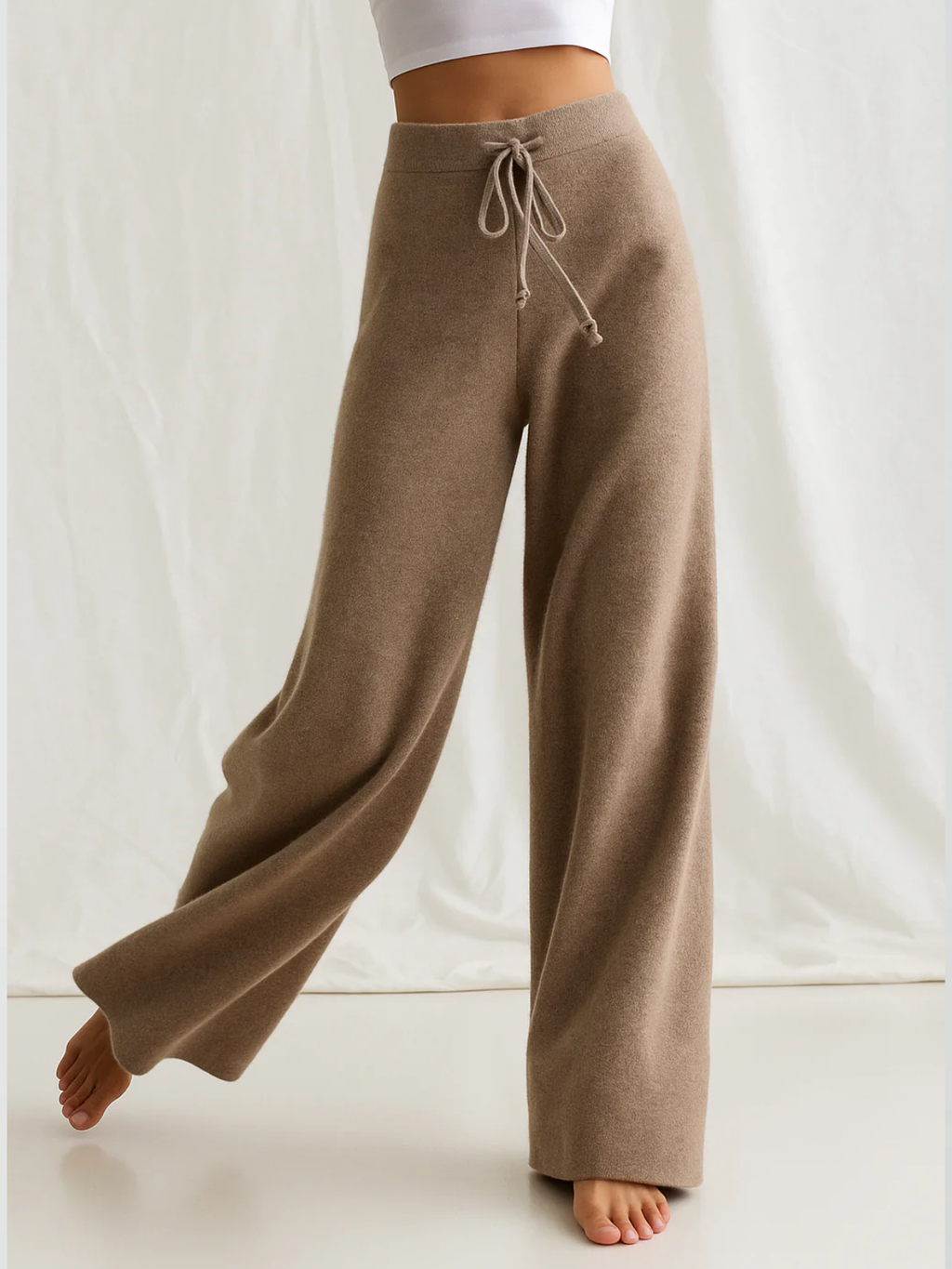 Knitted Pants Cashmere Look – Soft Lounge Pants with Wide Legs in Taupe