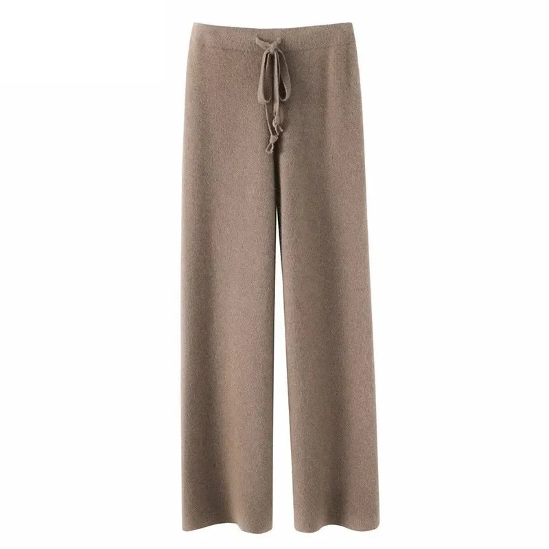 Knitted Pants Cashmere Look – Soft Lounge Pants with Wide Legs in Taupe