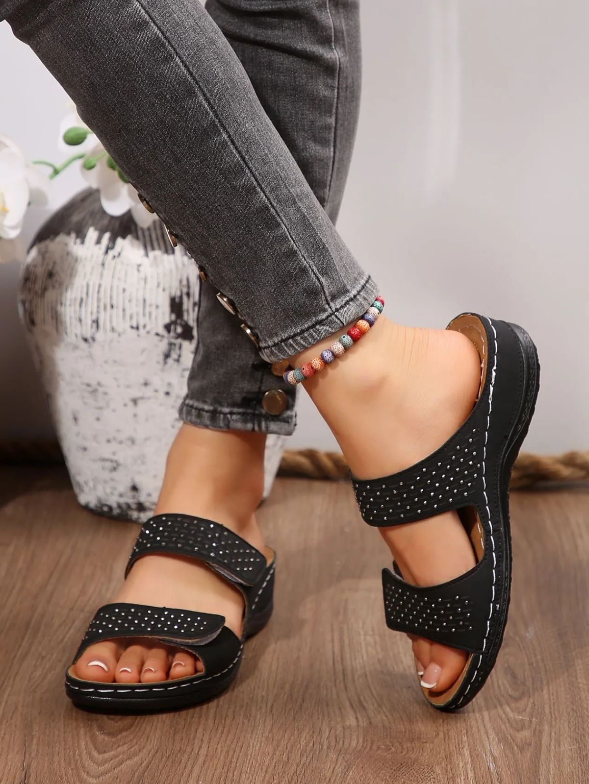 LYNA Steps — L’équilibre parfait entre style, hauteur et confort.