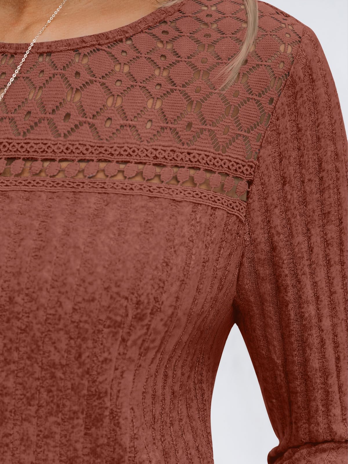 Blusa de Otoño Elegante con Detalles de Encaje para Mujeres – Autumn Lace