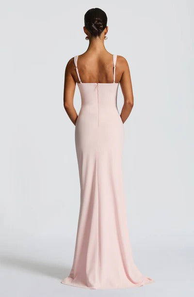 Robe Longue à Fente Élégante pour Femme – Style Moderne de Soirée