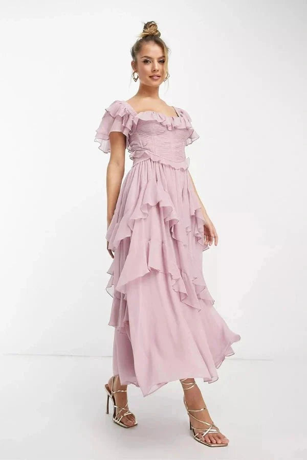Robe Invitée de Mariage Midi Femme Chiffon Volants Épaules Dénudées Froncé 7 Couches Lilas – Freyna